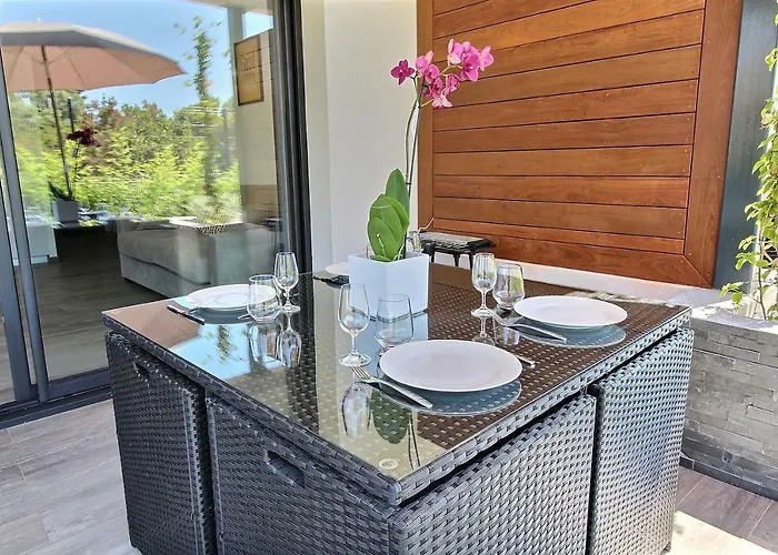 Acqua Linda פורטיסיו